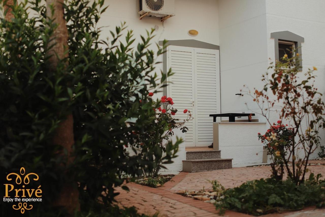 Prive Hotel And Apartment Ksamil Exterior photo
