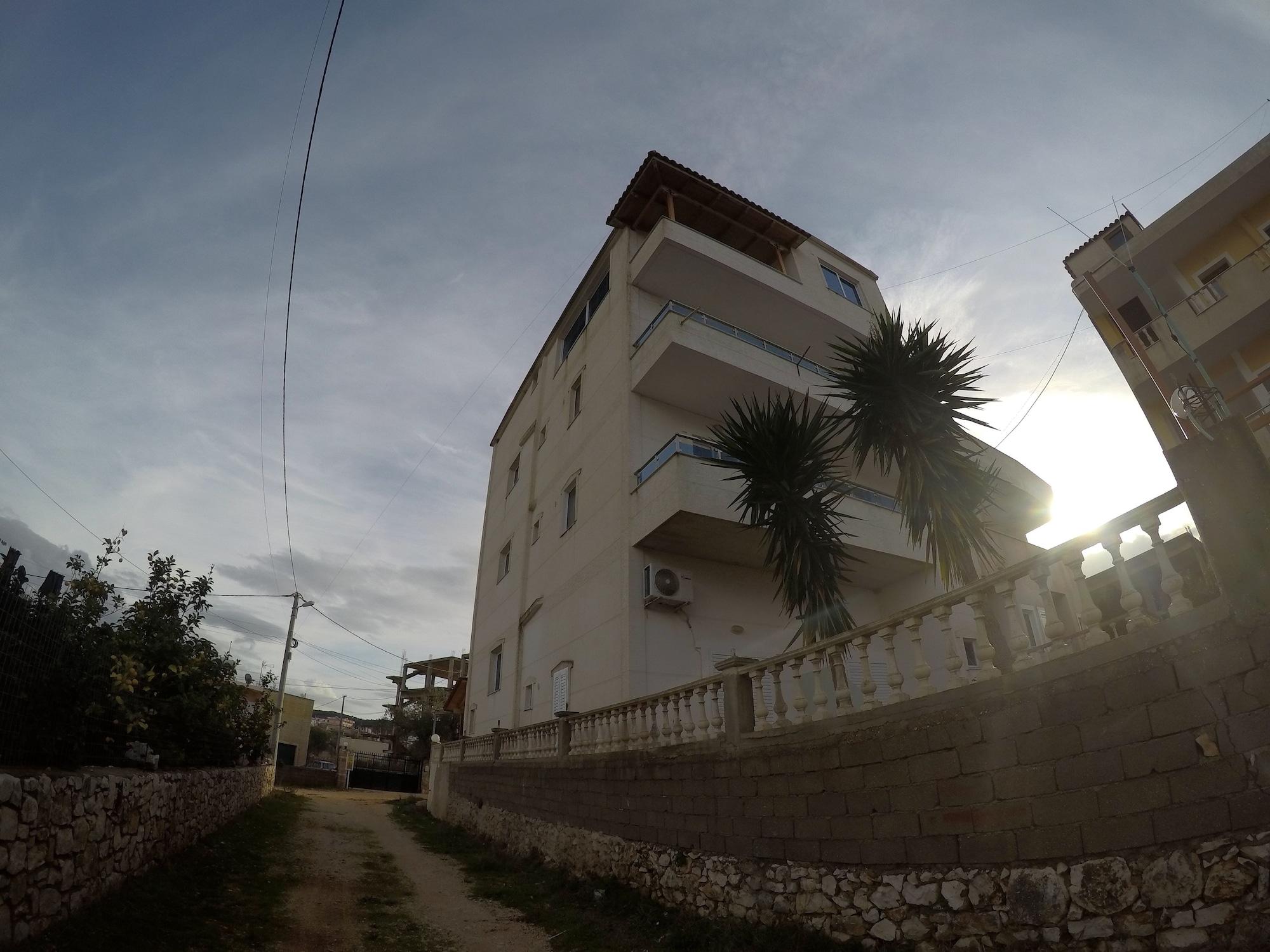 Prive Hotel And Apartment Ksamil Exterior photo